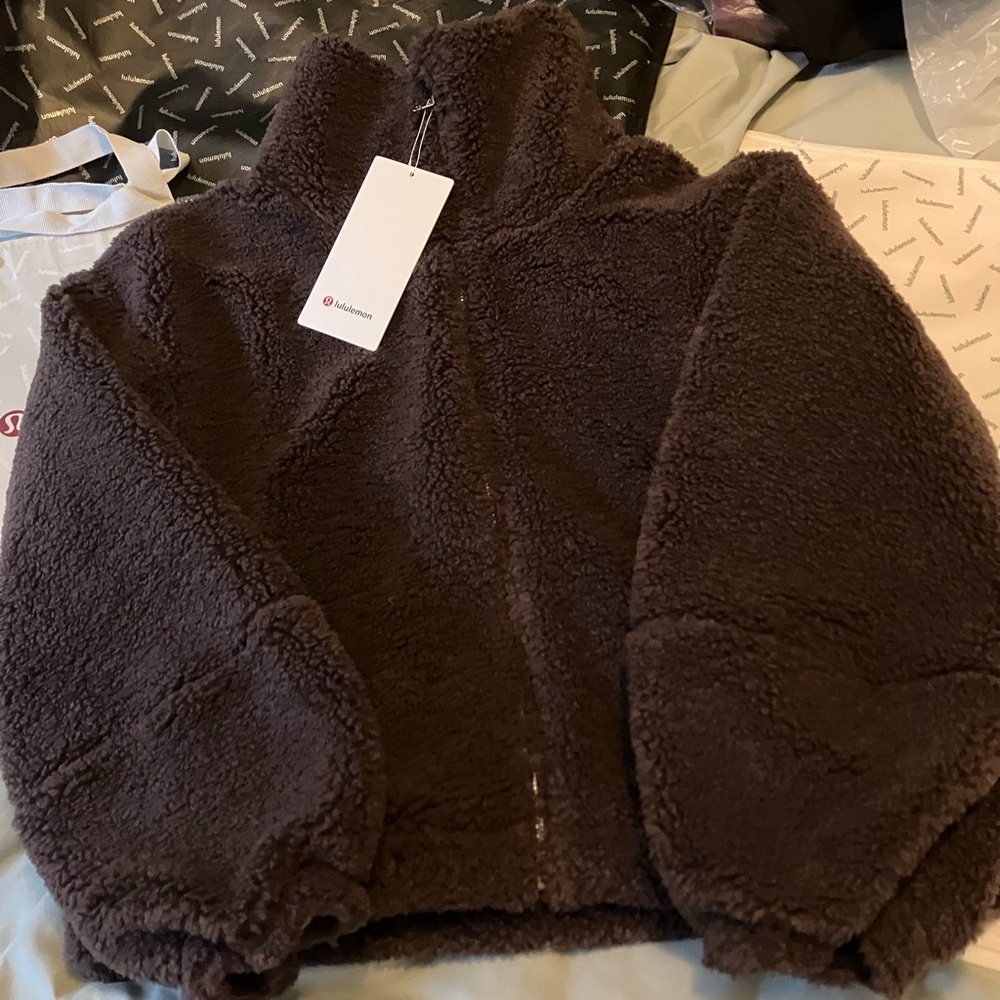 NWT Lululemon Cinchable Fleece Zip Up, Sz 6, Espresso - Picture 4 of 7